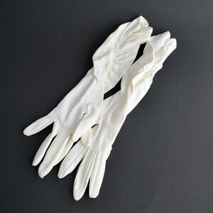 Vintage Women's White Ruched Gloves 3/4 Length